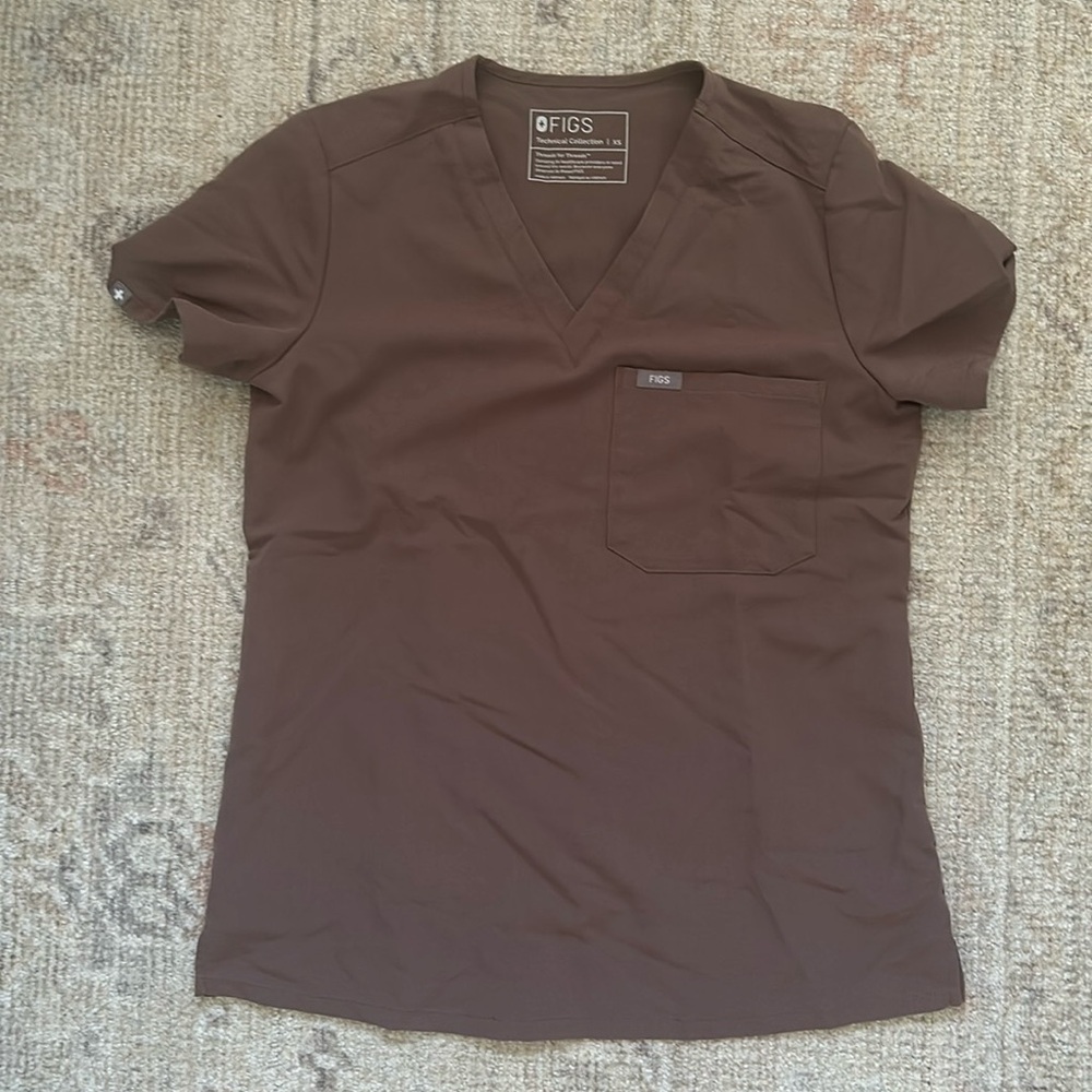 Figs extra small scrub top